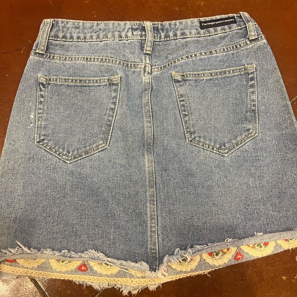 Umgee embroidered floral mini jean skirt - Picture 4 of 4